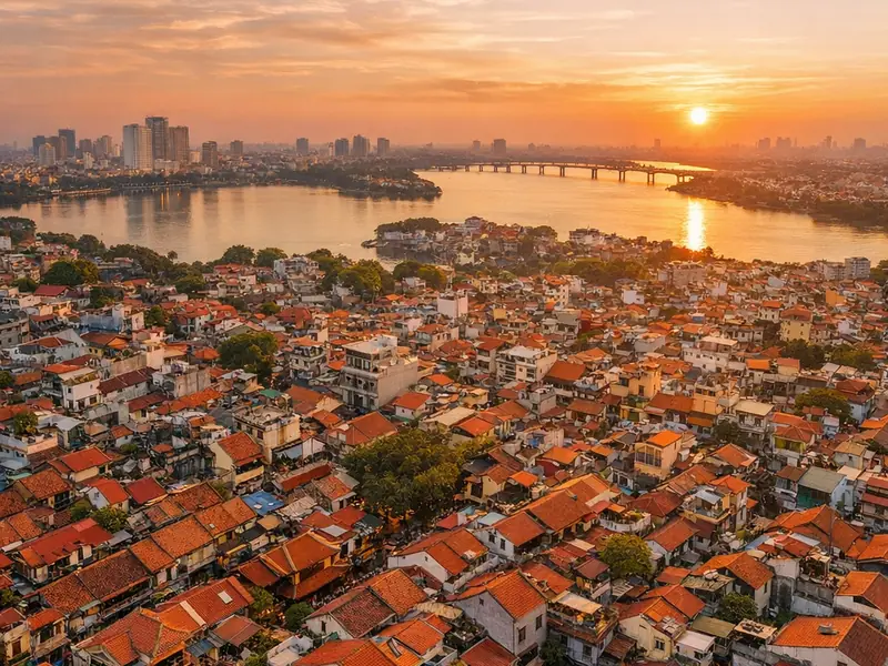 Hà Nội cổ kính lúc hoàng hôn